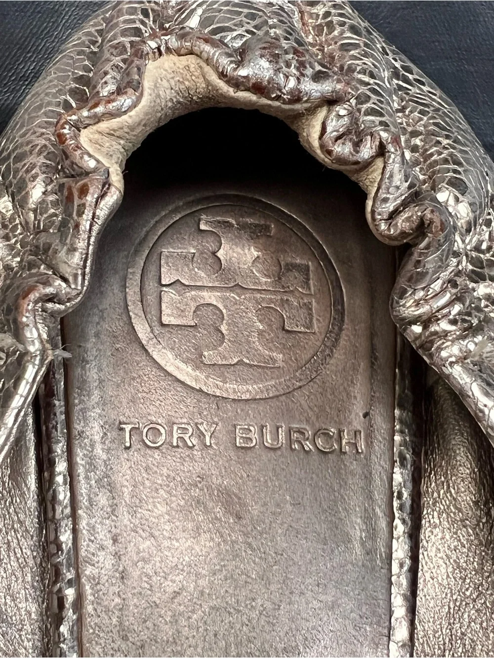 Tory Burch Reva Metallic Leather Ballet Flats Logo Stretch Back 6 6.5 Balletcore